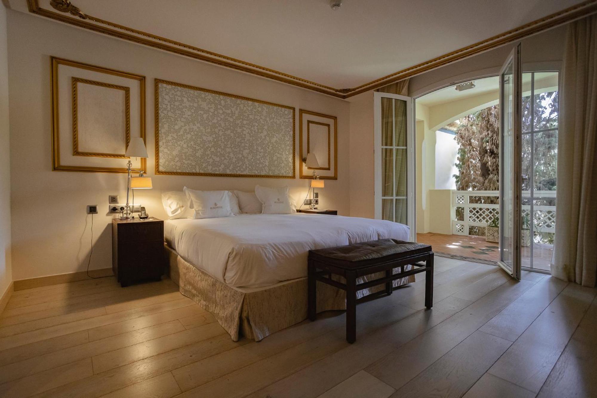 Las Dunas Grand Luxury (Adults Only) Estepona Dış mekan fotoğraf